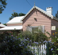 RoseMoore Bed  Breakfast - Queensland Tourism
