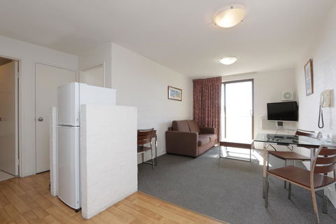 Atrium Hotel Mandurah - QLD Tourism 32