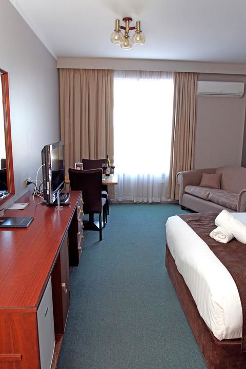 Hospitality Esperance SureStay Collection By Best Western - QLD Tourism 43