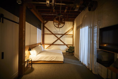 The Premier Mill Hotel - QLD Tourism 32