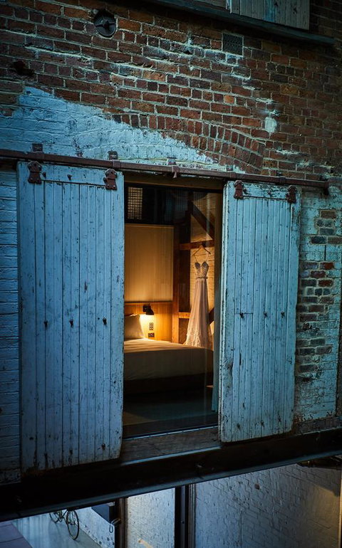 The Premier Mill Hotel - QLD Tourism 5