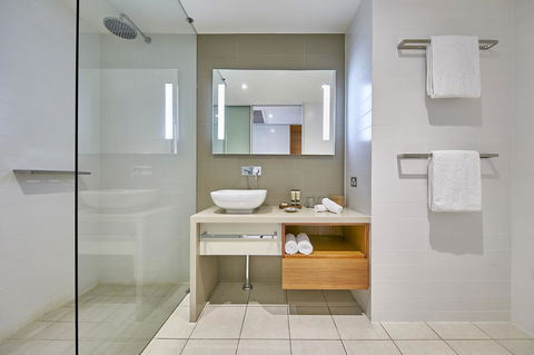 The Sebel Mandurah - Queensland Tourism 7