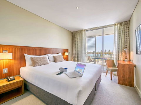 The Sebel Mandurah - Queensland Tourism 11