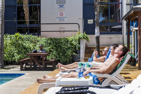 Billabong Backpackers Resort - Queensland Tourism 25