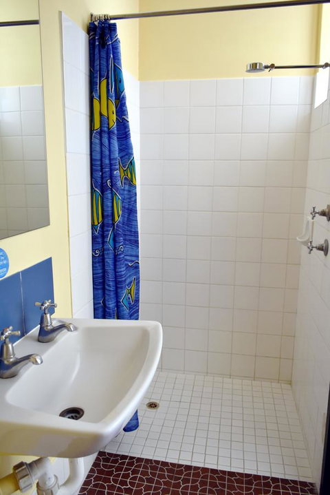 Billabong Backpackers Resort - Queensland Tourism 3