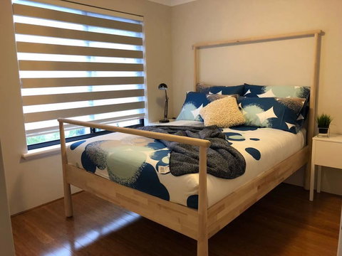 Highgate Modern Home (4 Mins To Perth City) - QLD Tourism 8