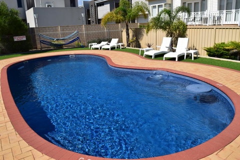 The Jetty Resort - QLD Tourism 18