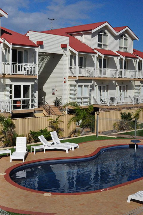The Jetty Resort - QLD Tourism 34