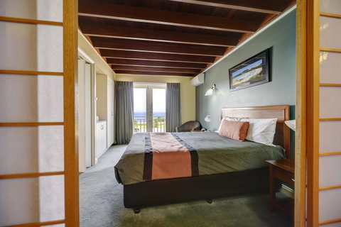 The Jetty Resort - QLD Tourism 2