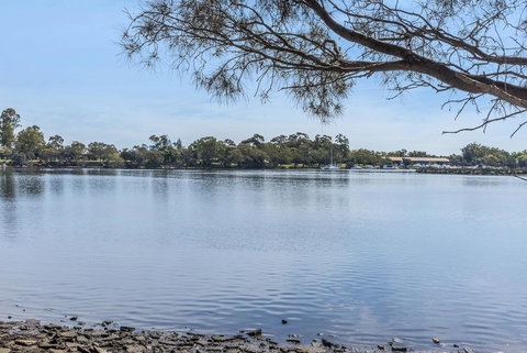 Ascot Quays Apartment 102 - Queensland Tourism 6