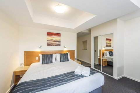 Ascot Quays Apartment 102 - Queensland Tourism 24