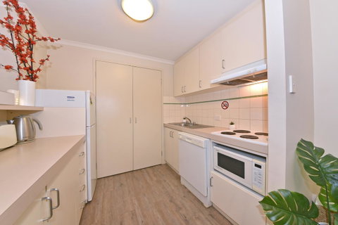 Inner Perth CBD 1X1 Apartment: 605451 - QLD Tourism 14