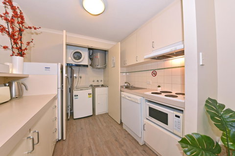 Inner Perth CBD 1X1 Apartment: 605451 - QLD Tourism 12