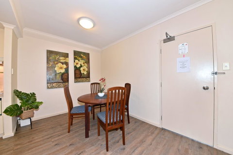 Inner Perth CBD 1X1 Apartment: 605451 - QLD Tourism 10
