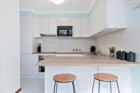 Applecross Village Residence - QLD Tourism 16