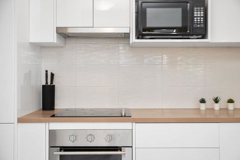 Applecross Village Residence - QLD Tourism 13