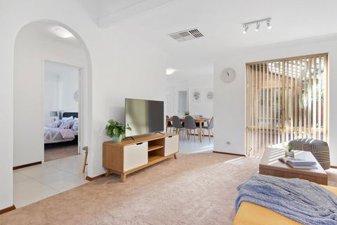 Applecross Village Residence - QLD Tourism 3