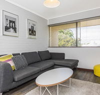 Rosalie 34 - Queensland Tourism