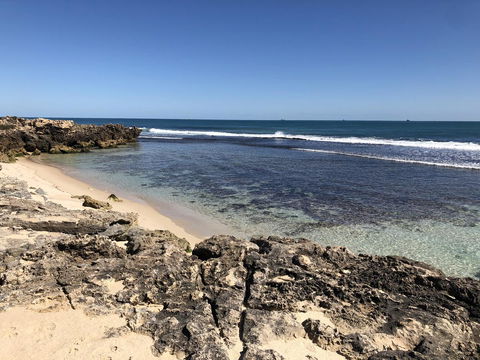 Beach Studio - Queensland Tourism 14