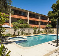 Rosalie 13 - Queensland Tourism