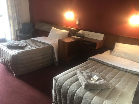 Kambalda Hotel - QLD Tourism 18