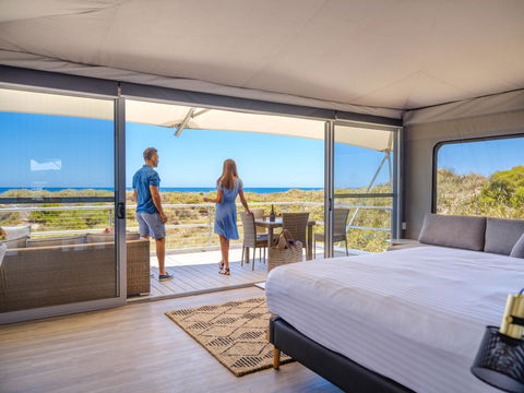 Discovery Resorts - Rottnest Island - Queensland Tourism 35