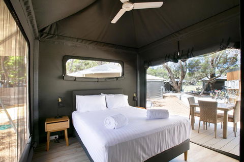Discovery Resorts - Rottnest Island - Queensland Tourism 18