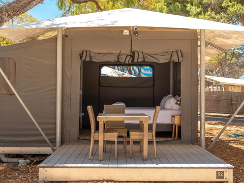 Discovery Resorts - Rottnest Island - Queensland Tourism 17