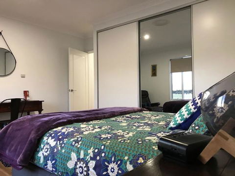 The Mains Guest House 2 Bedroom Farm Stay - QLD Tourism 6