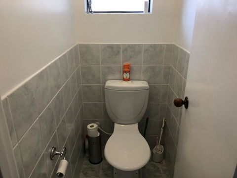 Charming Quiet Lodge-2 Minutes Walk To Shopping Complex - Queensland Tourism 14