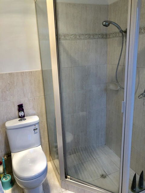 Charming Quiet Lodge-2 Minutes Walk To Shopping Complex - Queensland Tourism 22