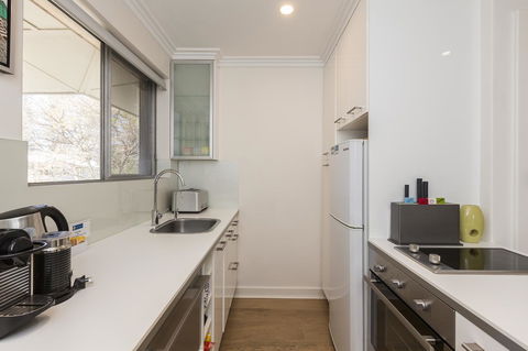 Cottesloe Beach Pines Apartment - Queensland Tourism 2
