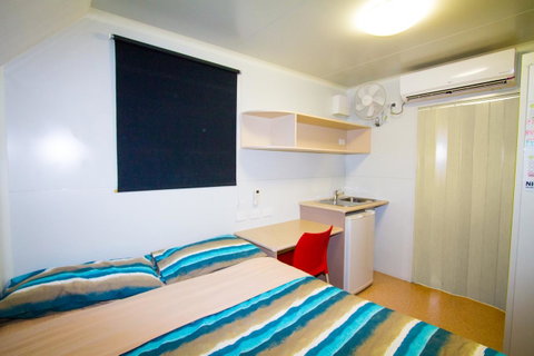 Meekatharra Accommodation Centre - QLD Tourism 1