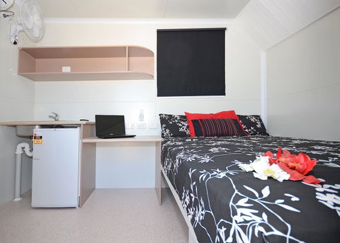 Meekatharra Accommodation Centre - QLD Tourism 4