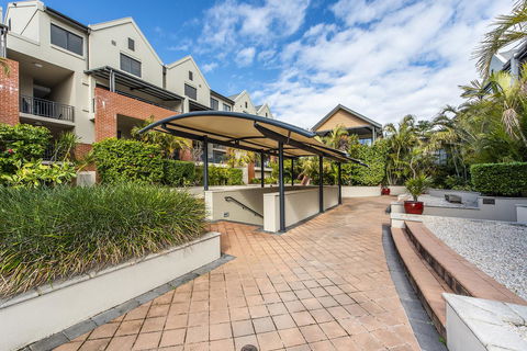 Subiaco Emporium Apartment - Queensland Tourism 10