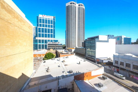 Perth West End Apartment 504 - QLD Tourism 6