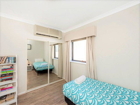 Perth West End Apartment 504 - QLD Tourism 11