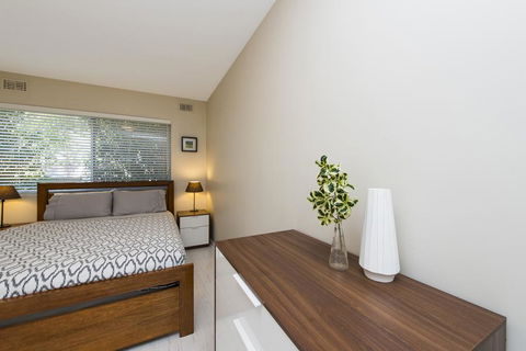 Townshend Rd - Queensland Tourism 23