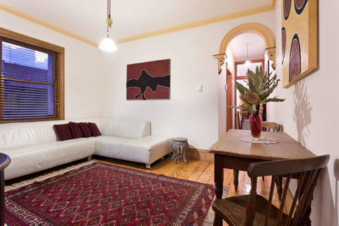 Annie's Victorian Terrace Accommodation Fremantle - QLD Tourism 22