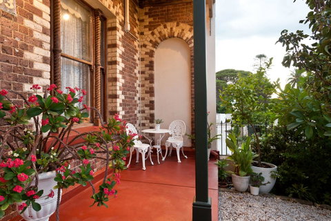 Annie's Victorian Terrace Accommodation Fremantle - QLD Tourism 25