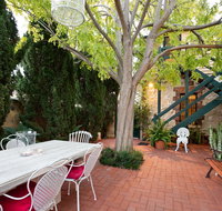 Annie's Victorian Terrace Accommodation Fremantle - QLD Tourism