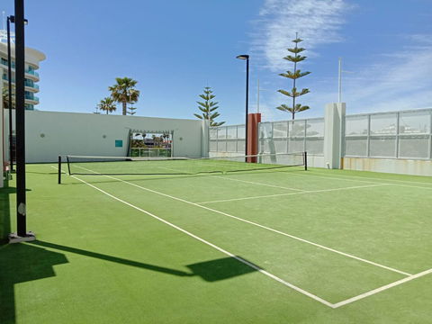 A 406 FANTASTIC OCEAN BEACH And MARINA VIEW APT - MANDURAH - QLD Tourism 20