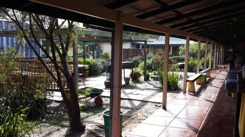 Esperance YHA - QLD Tourism 22