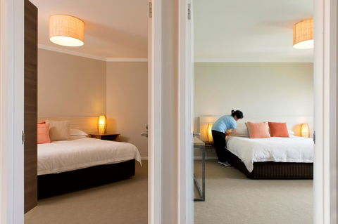 The Marina Hotel - Mindarie - Queensland Tourism 23
