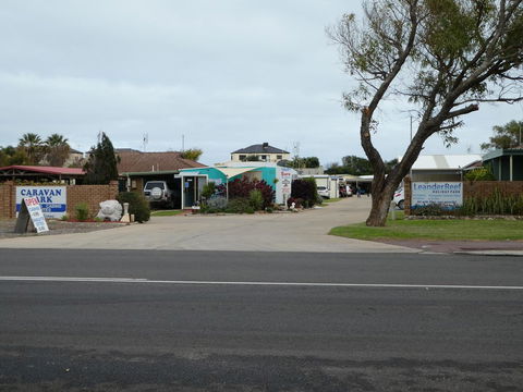 Leander Reef Holiday Park - Queensland Tourism 15