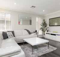 perth comfy stays - QLD Tourism