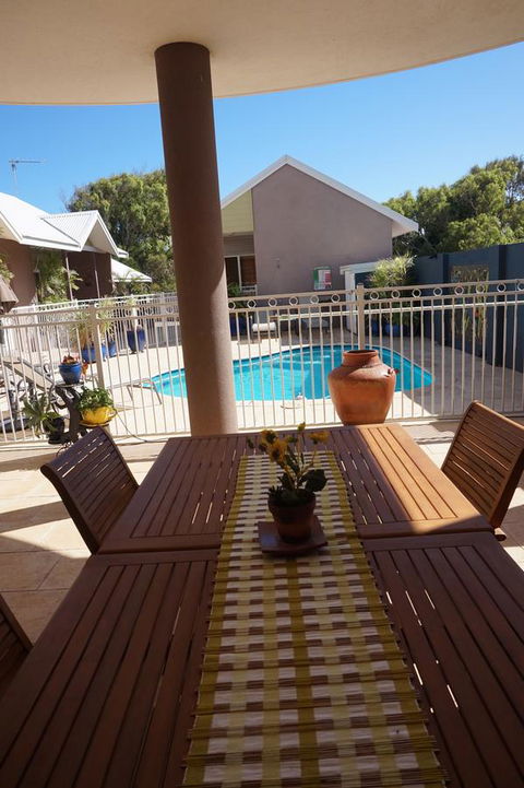 Gecko Lodge Kalbarri - Queensland Tourism 22