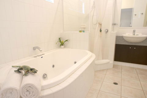 Gecko Lodge Kalbarri - Queensland Tourism 7