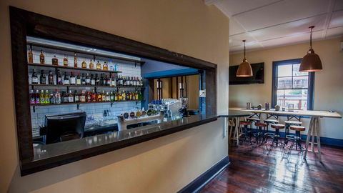 Beadon Bay Hotel - Queensland Tourism 18