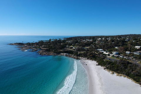 BINALONG BEACH COTTAGE Beachfront At Bay Of Fires Next To Restaurant - Queensland Tourism 10
